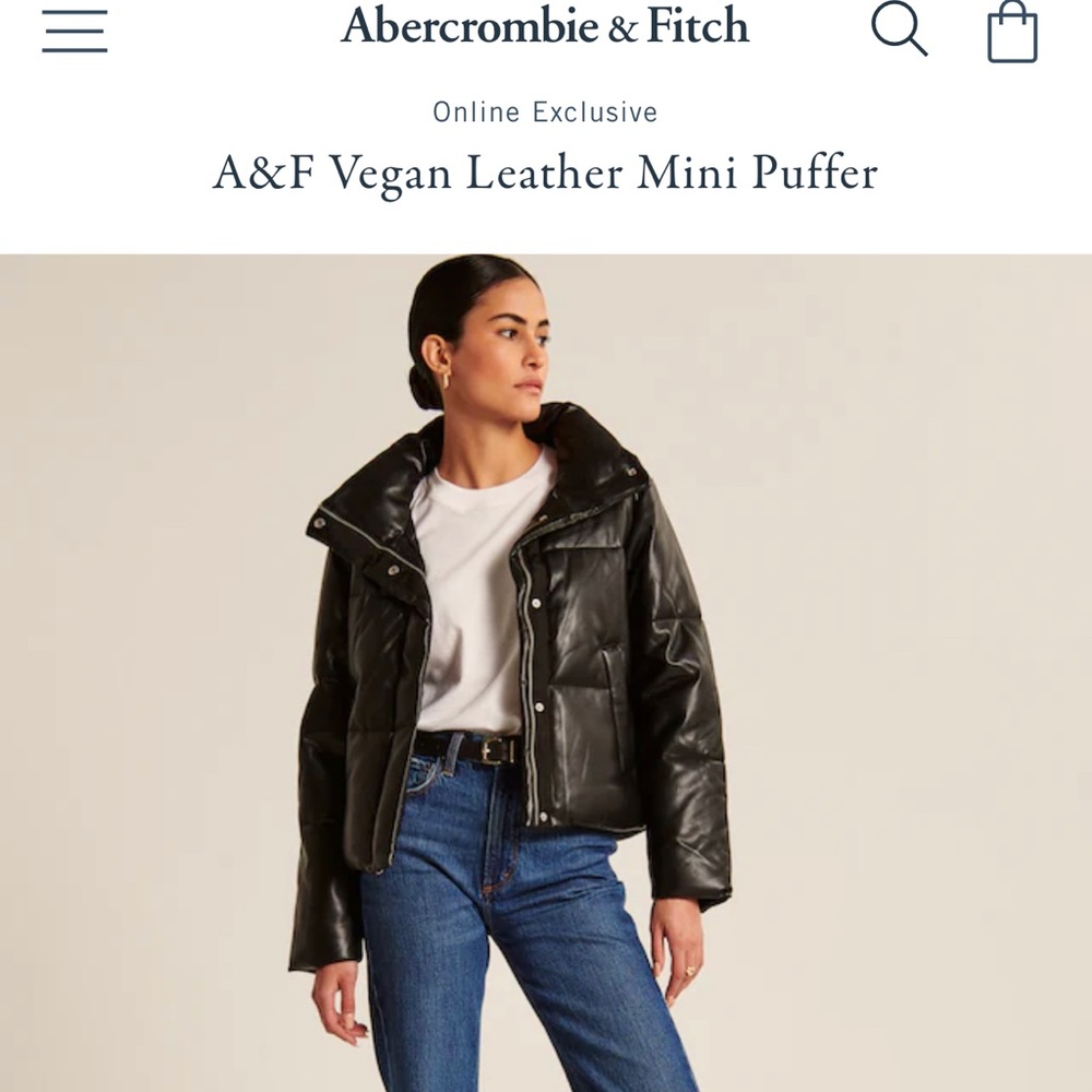 Mini leather puffer